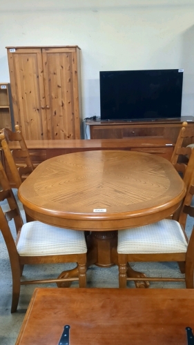 TABLE & 4 CHAIRS