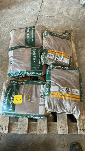 5 BAGS OF SAND