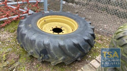 18.4/15-30 WHEEL