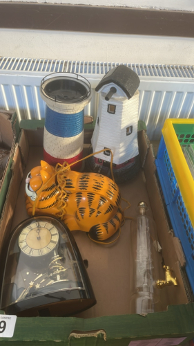 BOX SOLAR LIGHT HOUSES CLOCK GARFIELD PHONE ETC