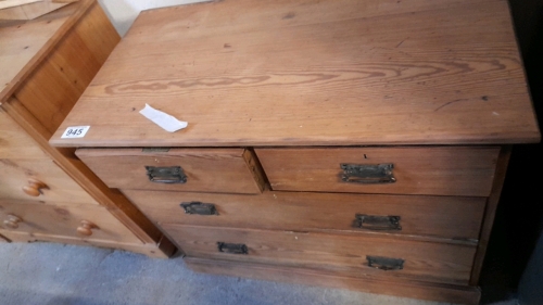 CHEST DRAWERS