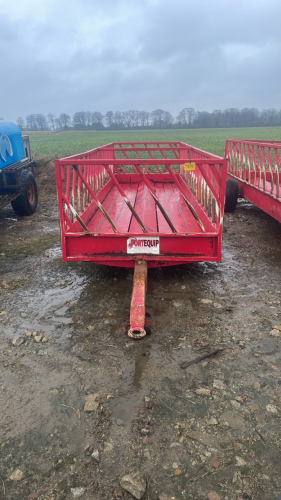 PORTEQUIP SHEEP FEED TRAILER