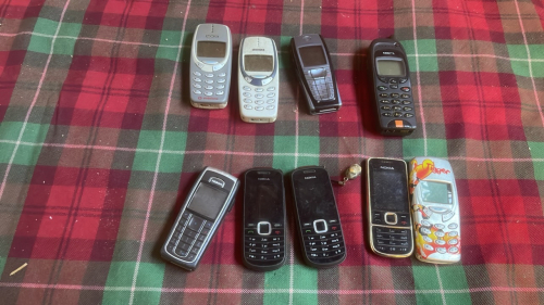 BOX NOKIA PHONES- SOLD AS SEEN
