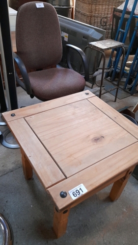 TABLE & OFFICE CHAIR