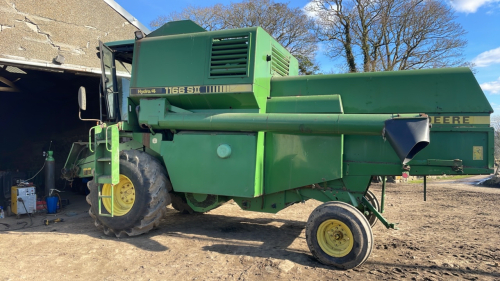 JOHN DEERE 1166 HYDRO C/W 14FT CUTTERBAR (J951 NBW, 3571HRS)