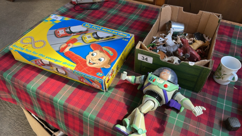 2 BOXES TOYS SCALEXTRIC ETC