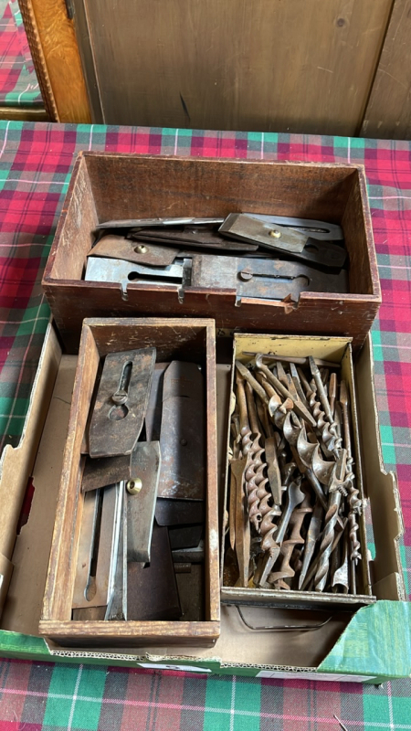 BOX-CUTTER IRONS & BRACE BITS