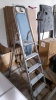 STEP LADDER