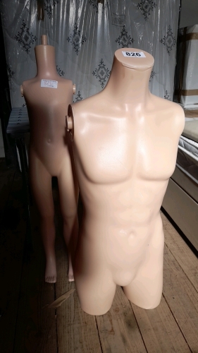2 SHOP DUMMIES