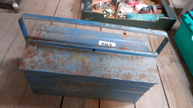 TOOL BOX & TOOLS