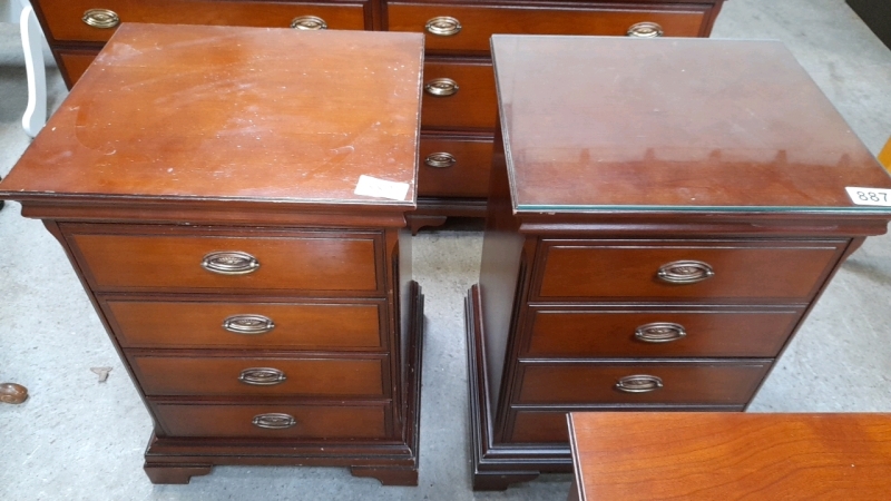 2 x 4 DRAWER BEDSIDE CHESTS