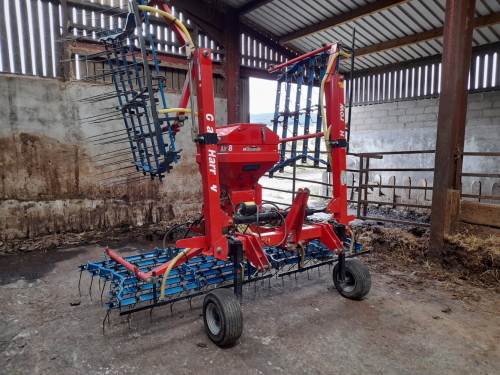 OPICO 6M GRASS HARROW C/W SEED BOX