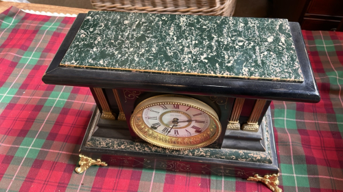 MANTLE CLOCK