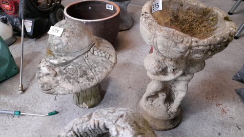 X2 GARDEN ORNAMENTS