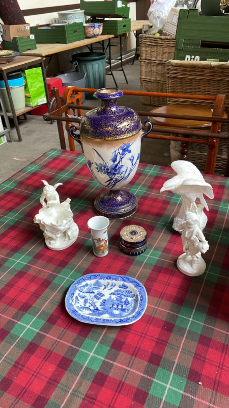 BOX DOULTON, ROSENTHAL ETC