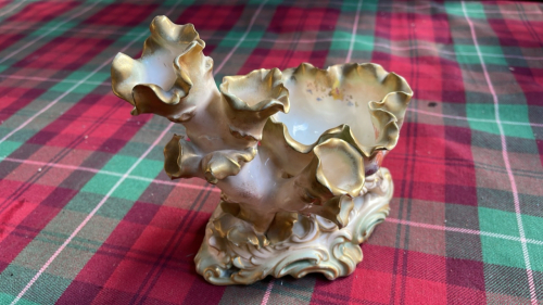 MOORES CHINA SPILL VASE