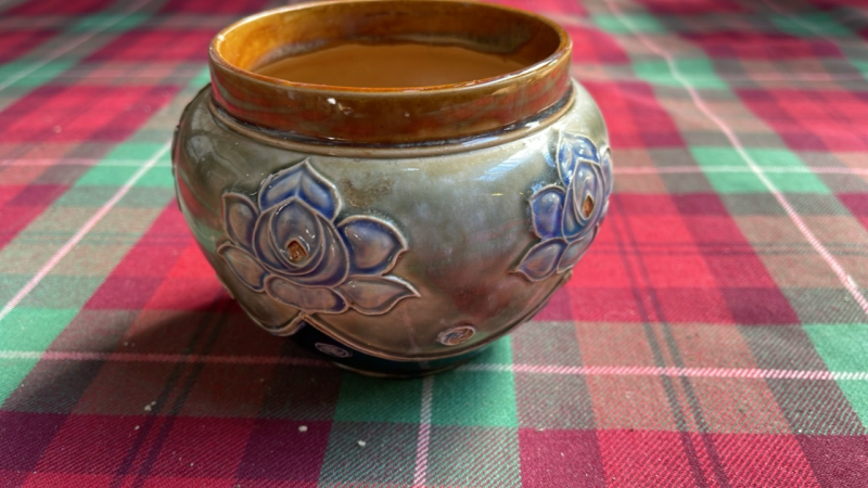 ROYAL DOULTON BOWL