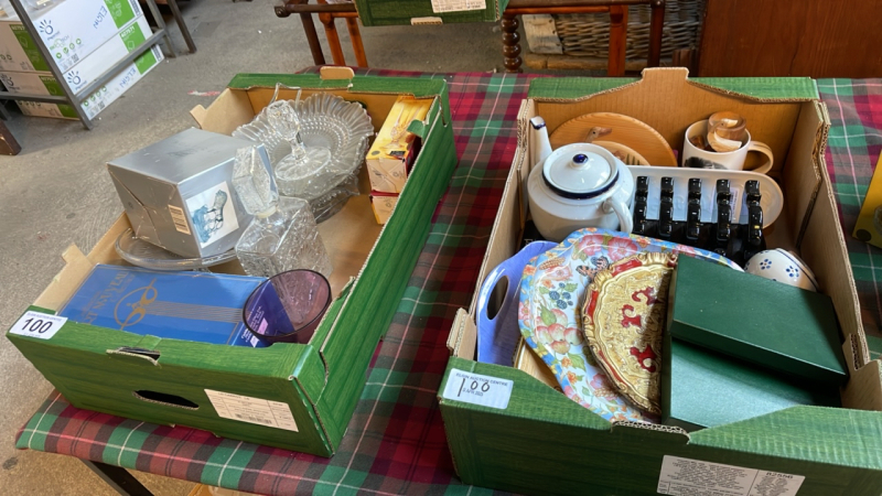 2 BOX GLASSWARE, KITCHEN ITEMS ETC