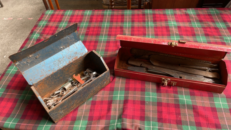 2 METAL TOOL BOXES & CONTENTS
