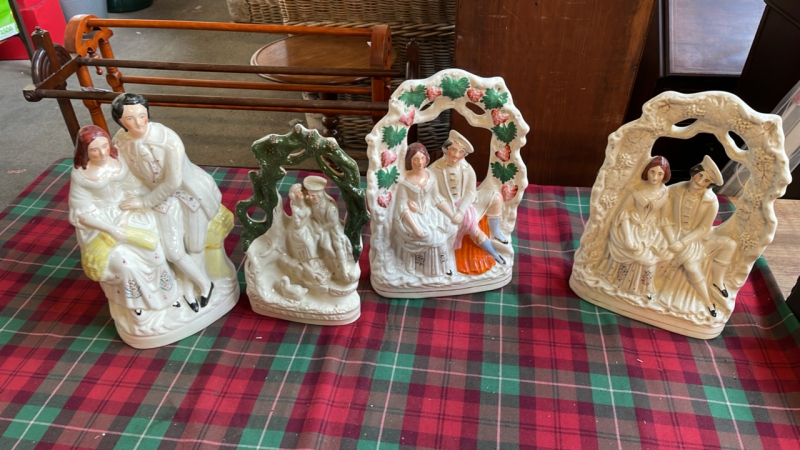 2 BOX STAFFORDSHIRE FIGURINES
