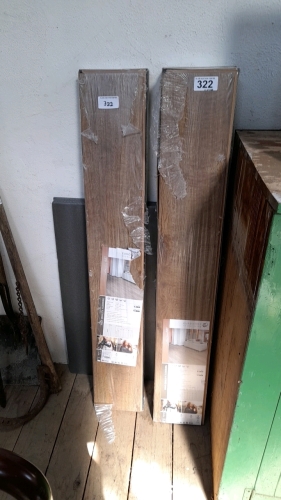 LAMINATE FLOORING