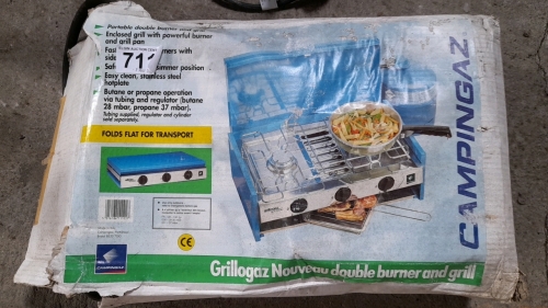 CAMPING GAZ STOVE