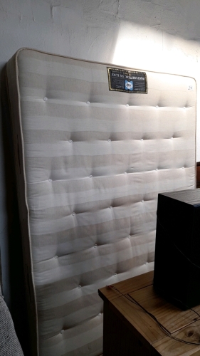 KING SIZE MATTRASS