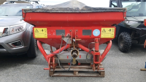 Kverneland Accord Exacta EL Fertiliser Spreader. Takes 2no