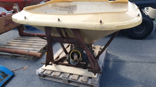 Vicon Fertiliser Spreader Vari-spreader