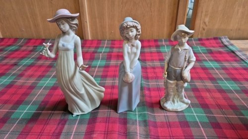 BOX-3 LLADRO / NAO FIGURINES