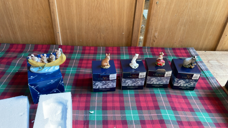 BOX 4 SMALL B F A ORNAMENTS