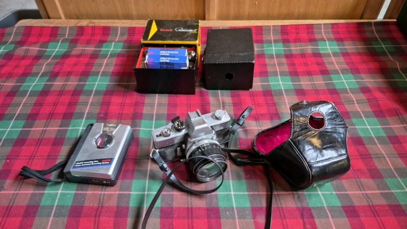 BOX CAMERAS ETC