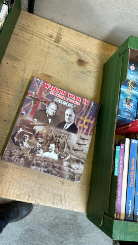BOX WAR DVD'S
