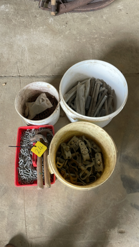 STAPLES, PINS, NAILS