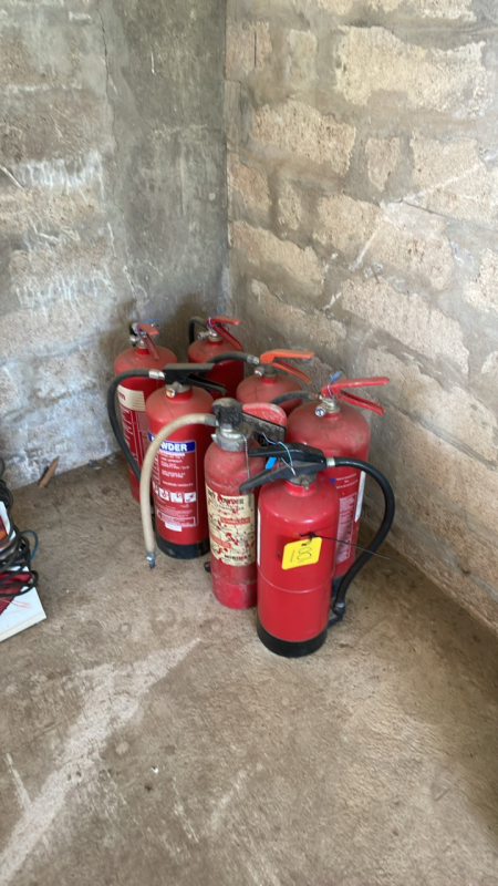 FIRE EXTINGUISHER