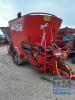 REDROCK TRIOLIET TWIN TUB MIXER WAGON WITH PTO