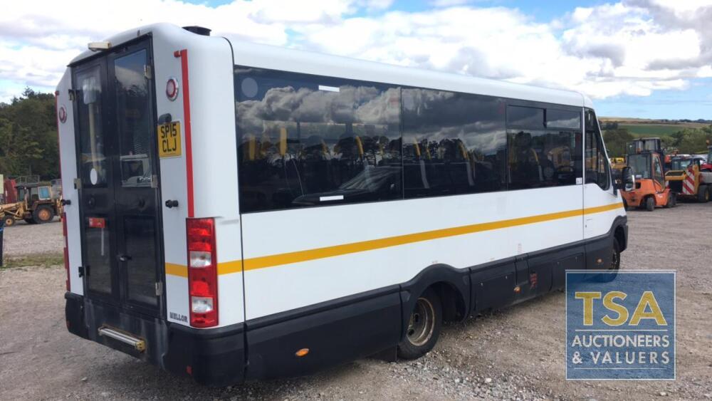 Iveco Daily - 2998cc 2 Door Minibus