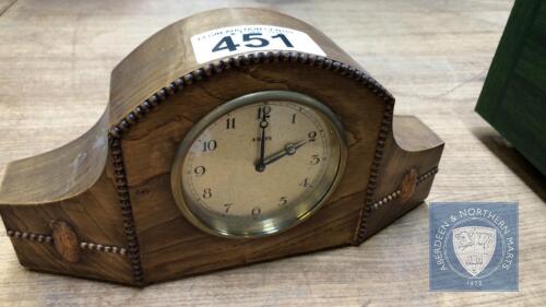 8 DAY MANTLE CLOCK