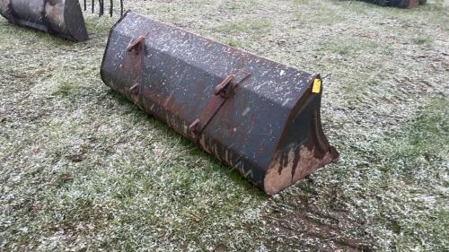 Small GP Bucket