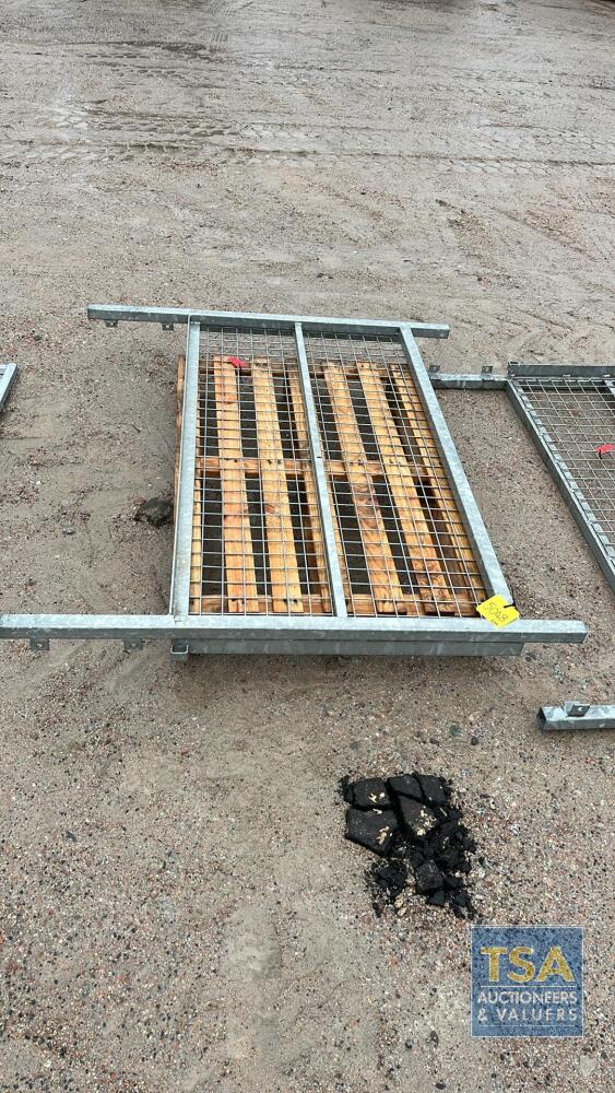 Ladder Rack Mesh IFOR WILLIAMS LM85 MESH LADDER RACK
