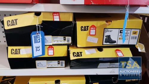 9 No. Pairs Various CAT Boots, Safety & Non Safety - Sizes 7,