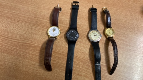 BOX 3 GENTS & 1 LADIES WATCHES