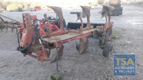 MASSEY FERGUSON 265 3 FURROW REVERSIBLE PLOUGH