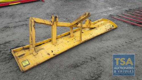 3 POINT LINKAGE 8 FT SNOW PLOUGH