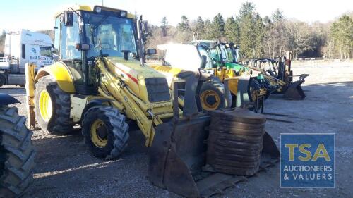 New Holland LB110B - 110cc 2 Door Tractor