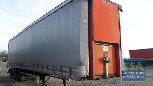 SDC 2003 CURTAINSIDE TRAILER