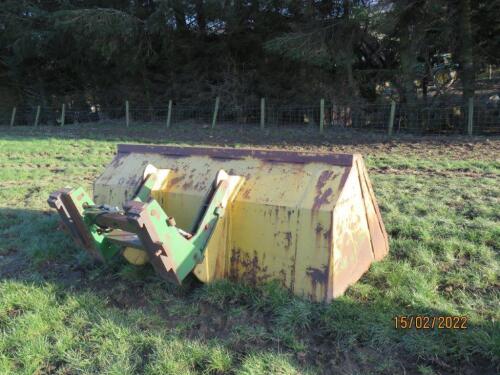 FORKLIFT TIPPING BUCKET