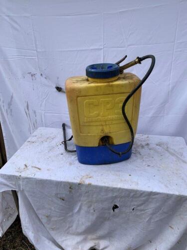 KNAPSACK SPRAYER