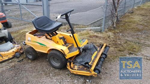 Stiga 4x4 R/O Mower