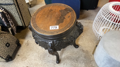PLANT STAND